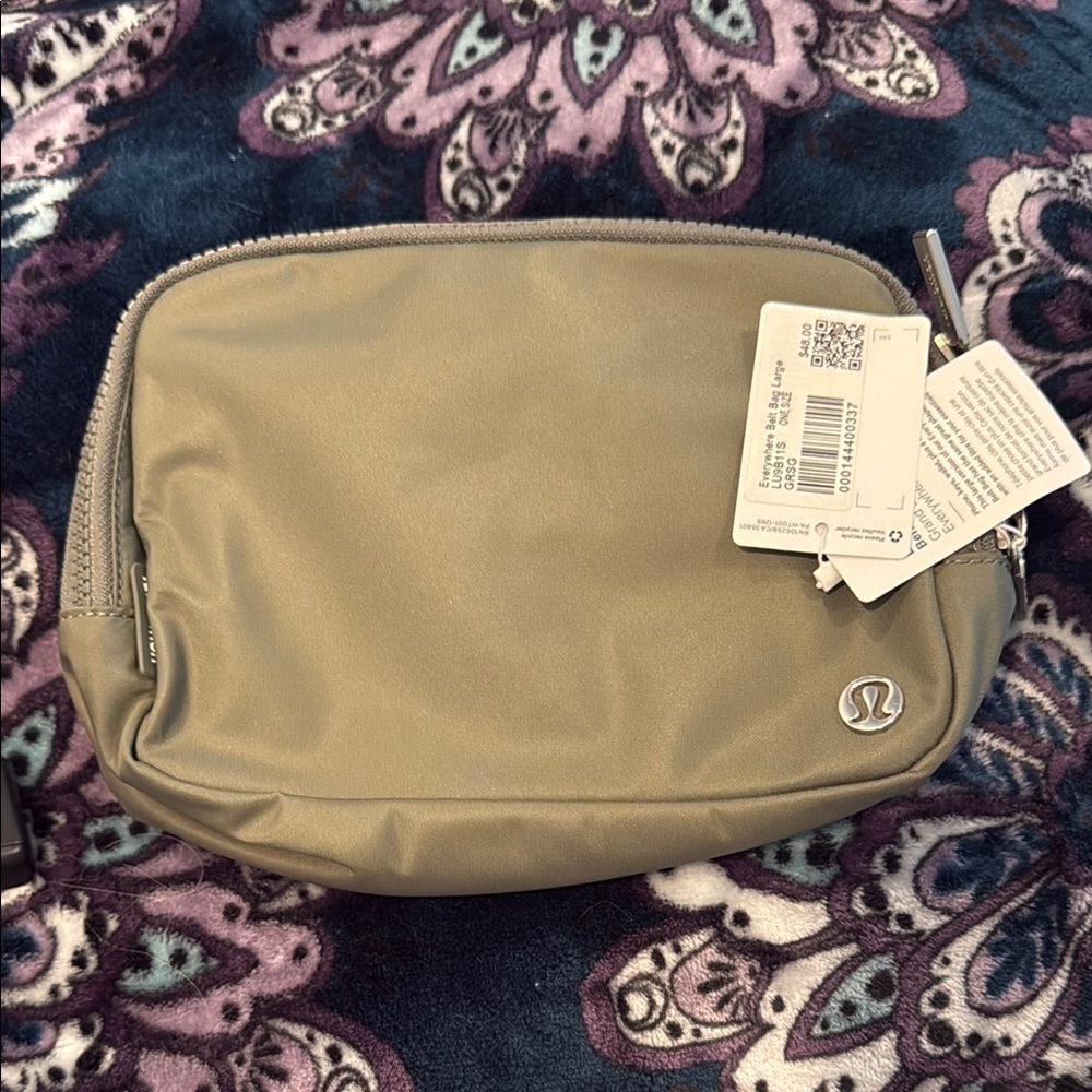 Lululemon Athletica Tan Toiletry Bag Minimalist Design